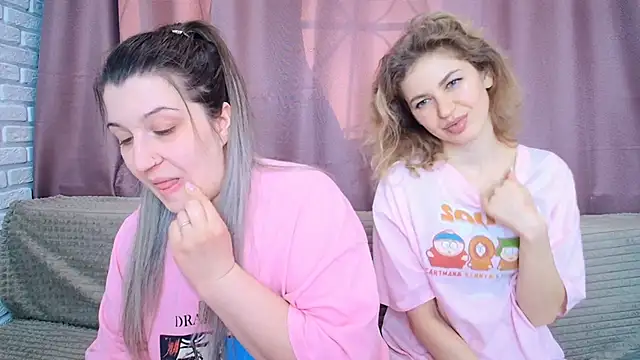 Snapshot of CherryZlata chatting on March 15, 11:16 am CherryZlata online show from March 15, 11:16 am