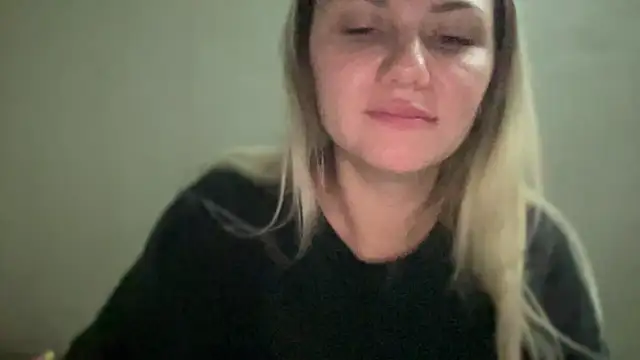 MonicaSweett online show from October 2, 11:12 pm