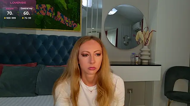 SiennaPierce online show from May 21, 11:28 am