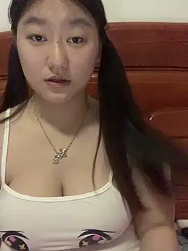 xialuo25 online show from April 7, 3:56 pm