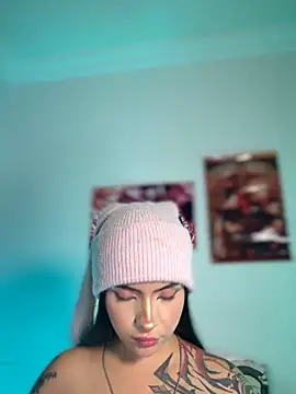 Snapshot of missy_miller chatting on February 9, 11:53 pm missy miller online show from February 9, 11:53 pm