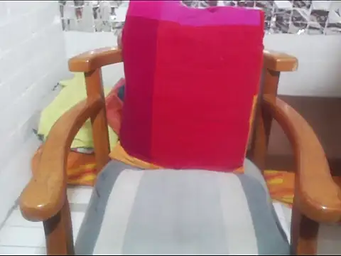 rose-crystal online show from February 19, 10:50 pm