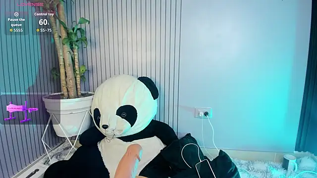 Snapshot of Im_perla_ chatting on October 28, 2:26 am Im perla online show from October 28, 2:26 am