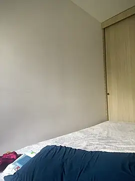 Alexia 24 online show from May 3, 4:57 pm