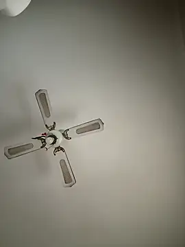 anaahmed30 online show from March 26, 4:01 pm