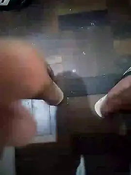 GuilhermeYuree online show from September 22, 2:46 am