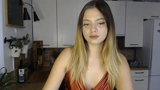 Snapshot of BuffyxLUST chatting on November 25, 8:03 am BuffyxLUST online show from November 25, 8:03 am