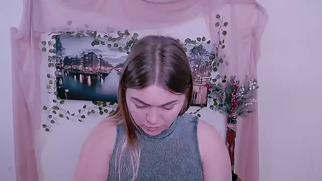 Snapshot of Magic_Katarina_ chatting on November 11, 9:20 am Magic Katarina online show from November 11, 9:20 am