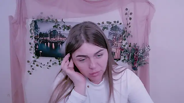 Snapshot of Magic_Katarina_ chatting on December 16, 8:52 am Magic Katarina online show from December 16, 8:52 am