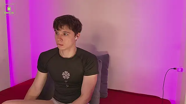 AnthonyHall online show from October 19, 4:35 am