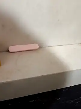 Snapshot of fourteenflash chatting on October 7, 5:21 pm fourteenflash online show from October 7, 5:21 pm