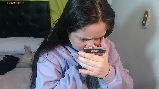 KrystalAdams online show from March 31, 1:22 pm