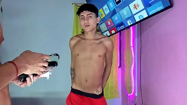 Snapshot of 777_camilo chatting on March 31, 1:18 am 777 camilo online show from March 31, 1:18 am