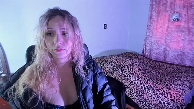 Pamela Squirtt online show from November 14, 12:59 pm