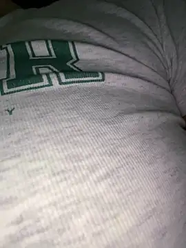 Ninazhang online show from December 23, 1:25 am