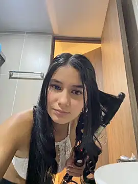 Snapshot of Vaneza_G1 chatting on November 29, 4:04 am Vaneza G1 online show from November 29, 4:04 am