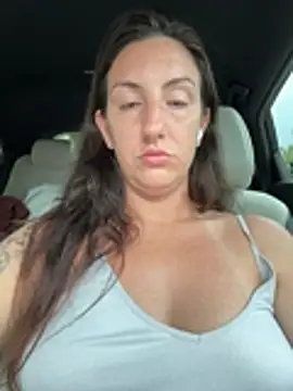 sweetsirenn online show from November 6, 12:50 pm