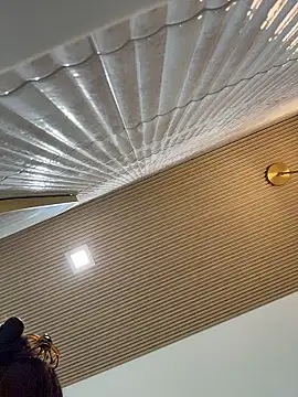 sweetsirenn online show from January 8, 1:24 pm