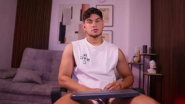 DaviesBrown online show from February 26, 9:03 pm