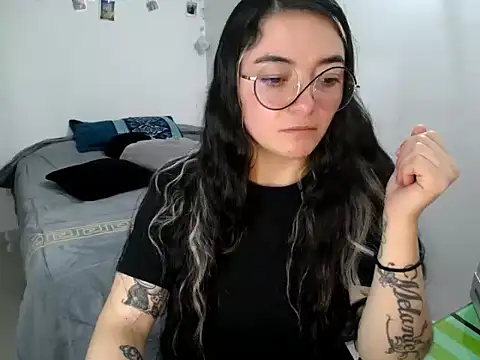 Snapshot of Came-II chatting on November 6, 11:44 am Came-II online show from November 6, 11:44 am