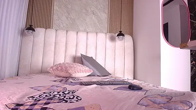 celeste moonx online show from June 7, 11:58 am