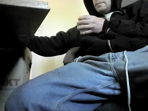 skateboy78 online show from March 3, 12:16 pm