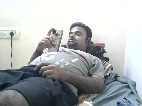 sree4143 online show from October 4, 3:54 pm