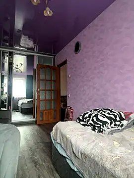 Soft Pleasure online show from December 22, 8:00 am