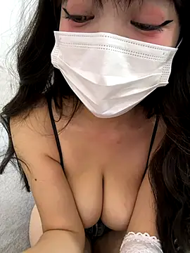 cute-yay online show from November 28, 3:42 am