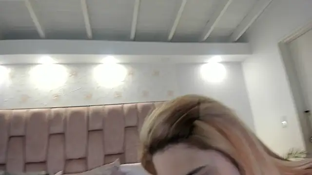 anabelle clark online show from April 28, 4:56 pm