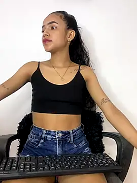 violeta 18x online show from December 5, 7:43 pm