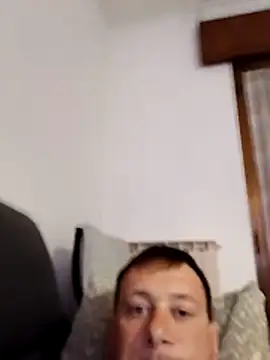 Snapshot of Alessio1987 chatting on March 13, 7:42 pm Alessio1987 online show from March 13, 7:42 pm