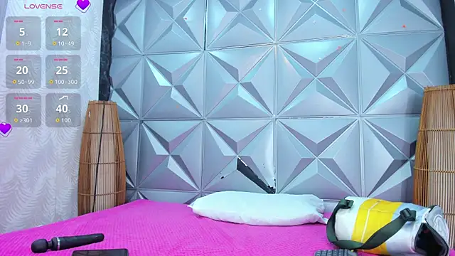 GreciaFox1 online show from December 18, 11:38 am