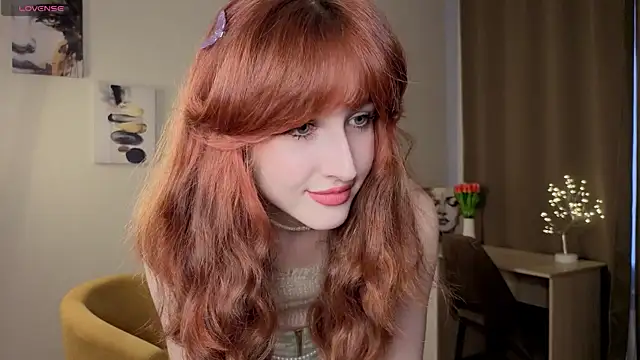 Snapshot of EngelBrougham chatting on November 16, 8:20 am EngelBrougham online show from November 16, 8:20 am