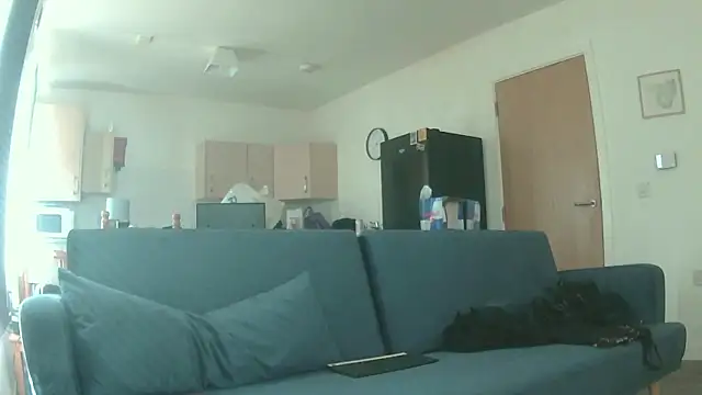 avamaxwell online show from April 7, 3:45 pm