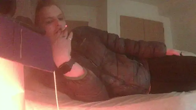 Snapshot of avamaxwell chatting on June 11, 8:56 am avamaxwell online show from June 11, 8:56 am