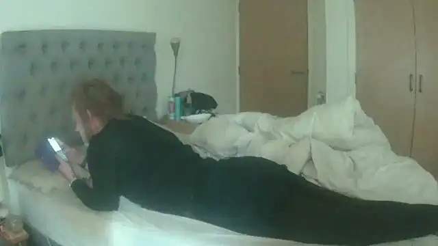 Snapshot of avamaxwell chatting on June 17, 3:13 pm avamaxwell online show from June 17, 3:13 pm