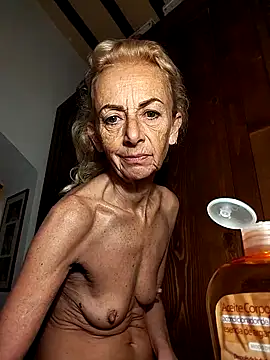 clarabell4 online show from November 24, 6:46 am