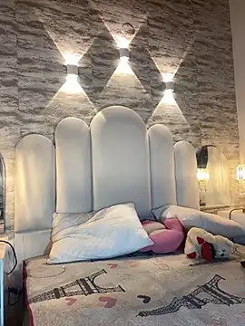 Snapshot of Yassy_vazquez chatting on November 8, 7:34 pm Yassy vazquez online show from November 8, 7:34 pm