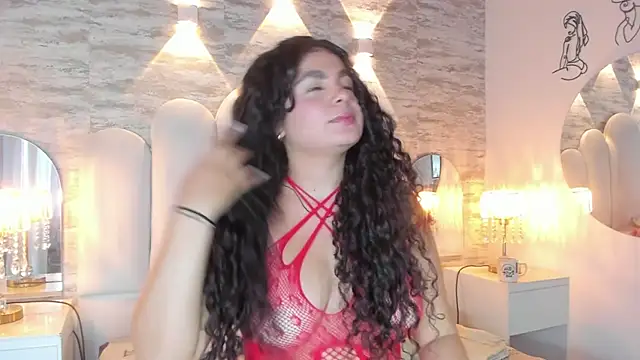 Yassy vazquez online show from February 5, 7:40 pm