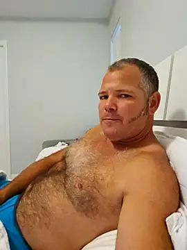 Snapshot of cubanitofeliz40 chatting on October 22, 11:32 am cubanitofeliz40 online show from October 22, 11:32 am