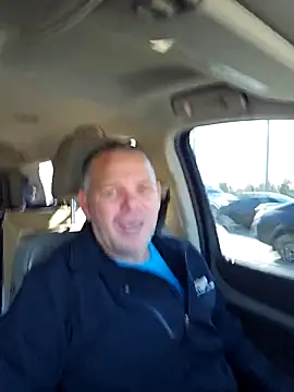 Snapshot of cubanitofeliz40 chatting on February 9, 1:59 pm cubanitofeliz40 online show from February 9, 1:59 pm