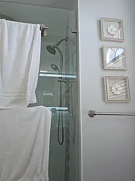 Snapshot of cubanitofeliz40 chatting on February 21, 10:11 pm cubanitofeliz40 online show from February 21, 10:11 pm