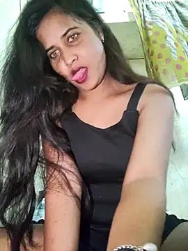 Snapshot of cute_radhikaa chatting on May 16, 11:20 am cute radhikaa online show from May 16, 11:20 am