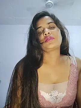 Snapshot of cute_radhikaa chatting on July 14, 7:30 pm cute radhikaa online show from July 14, 7:30 pm