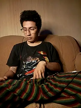 LecheDeSoya666 online show from November 4, 4:00 am