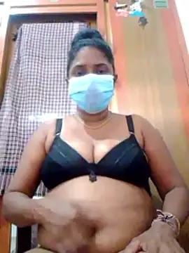 boosypussy online show from April 2, 7:28 am