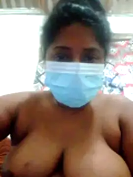 boosypussy online show from June 19, 12:42 pm