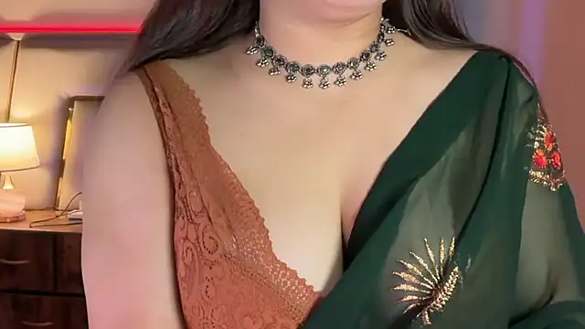 SunhariGirl online show from February 13, 3:35 am