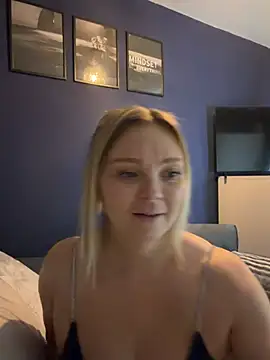 Snapshot of Star-36 chatting on February 18, 12:12 pm Star-36 online show from February 18, 12:12 pm